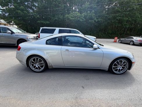 Used 2005 INFINITI G35 Coupe w/ (P01) Premium Pkg RWD image 4