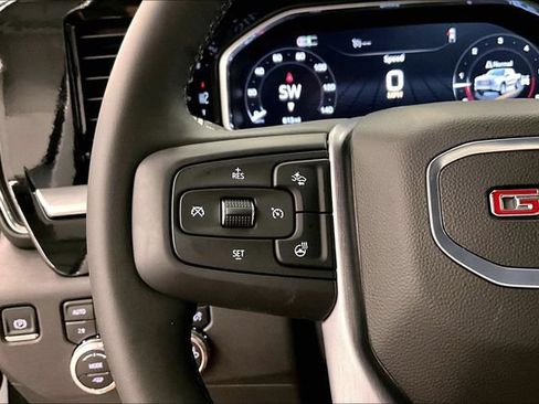 Used 2026 GMC Sierra 1500 SLE w/ X31 Off-Road Package AWD/4WD image 26