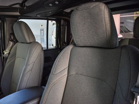 New 2026 Jeep Gladiator Sport image 22