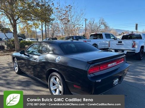 Used 2014 Dodge Challenger R/T image 6