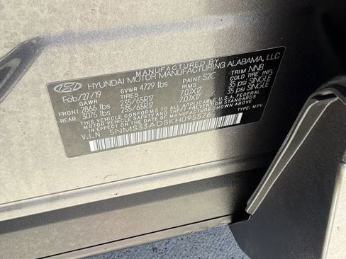 Used 2019 Hyundai Santa Fe SEL FWD image 30