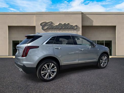 New 2026 Cadillac XT5 Premium Luxury w/ Driver Assist Package FWD image 3