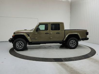 New 2026 Jeep Gladiator Rubicon w/ Steel Power Dome Hood Package