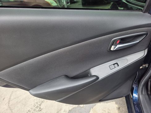 Used 2016 Scion iA FWD image 7