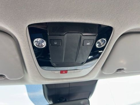Certified 2025 Kia Seltos S FWD image 26