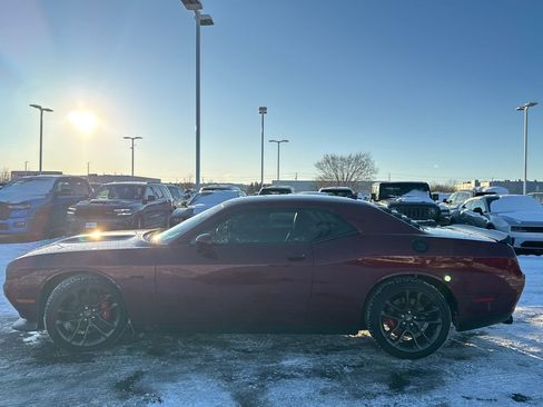 Used 2023 Dodge Challenger R/T w/ Plus Package image 6
