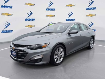 Used 2025 Chevrolet Malibu LT