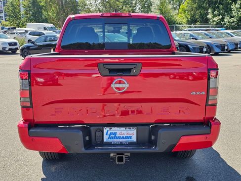 New 2026 Nissan Frontier SV w/ SV Convenience Package AWD/4WD image 6