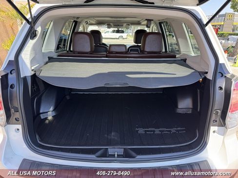 Used 2017 Subaru Forester 2.5i Touring AWD/4WD image 24