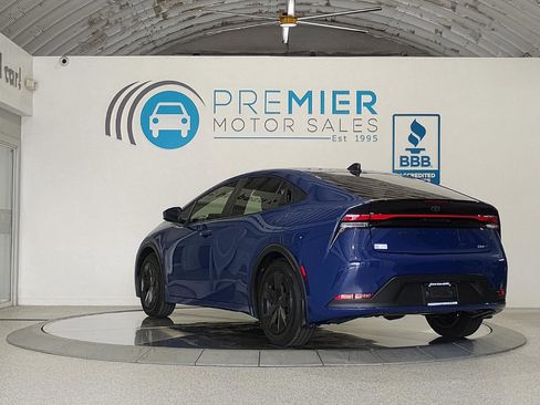 Used 2026 Toyota Prius LE image 5