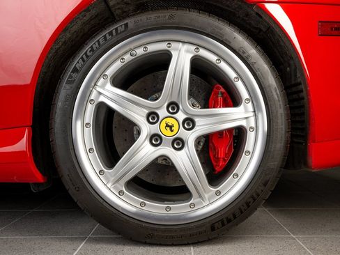 Used 2005 Ferrari 575M Maranello Superamerica RWD image 42