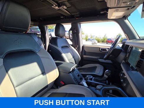 Used 2022 Ford Bronco Wildtrak AWD/4WD image 11