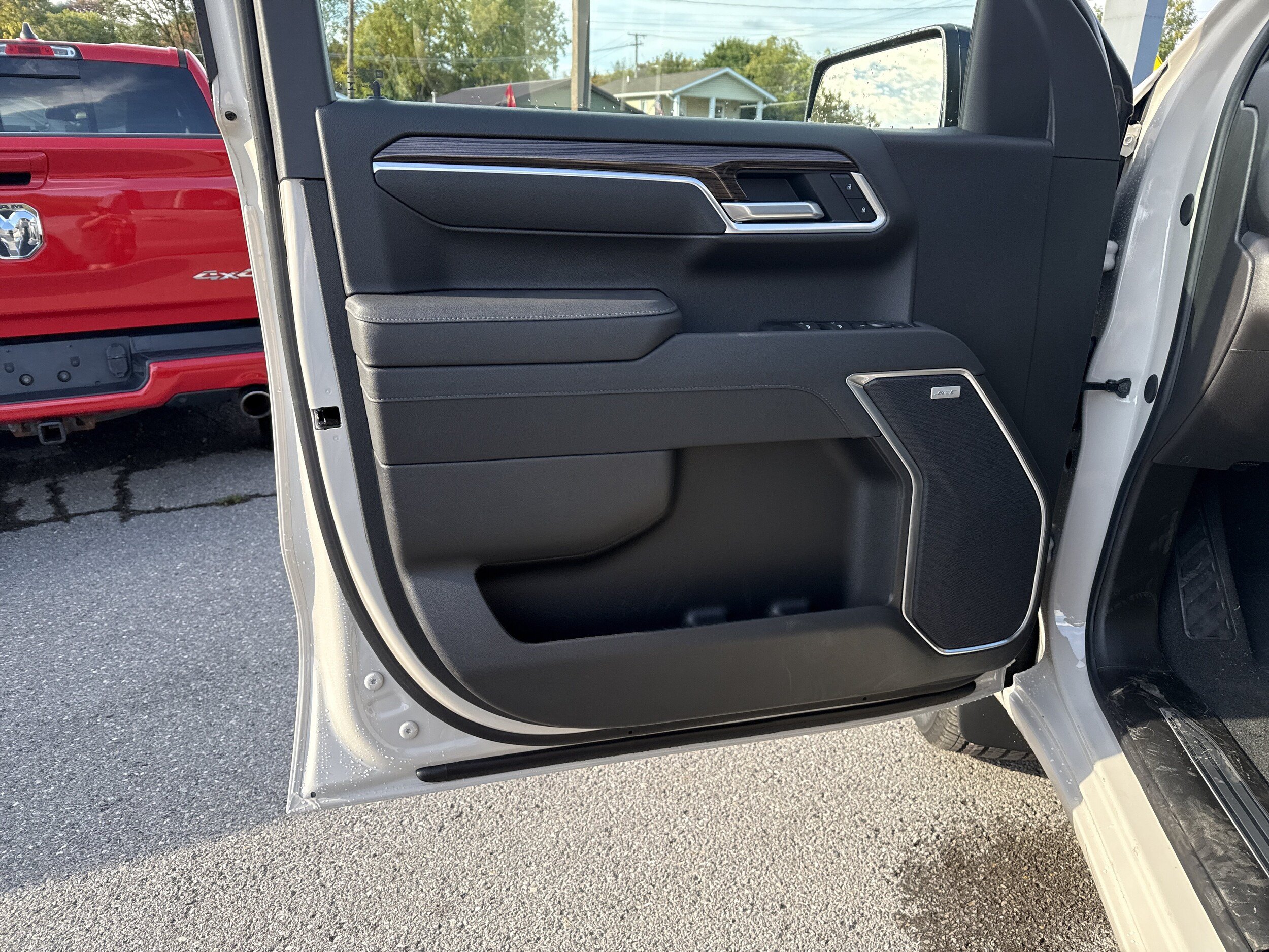 New 2026 Chevrolet Silverado 1500 RST AWD/4WD image 13