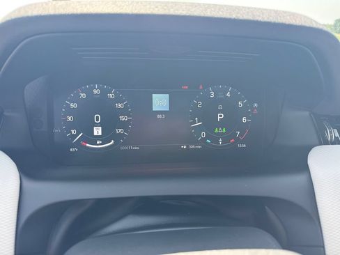 New 2026 Land Rover Discovery Sport Landmark AWD/4WD image 22