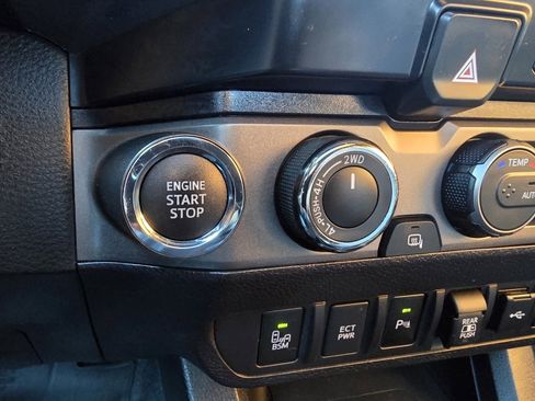 Certified 2022 Toyota Tacoma TRD Pro image 30