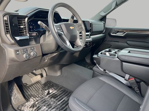 Used 2024 Chevrolet Silverado 1500 LT image 23