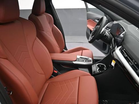 New 2026 BMW X2 xDrive28i w/ Technology Package AWD/4WD image 26