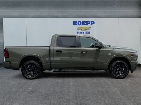 Used 2026 RAM 1500 Lone Star AWD/4WD image 6