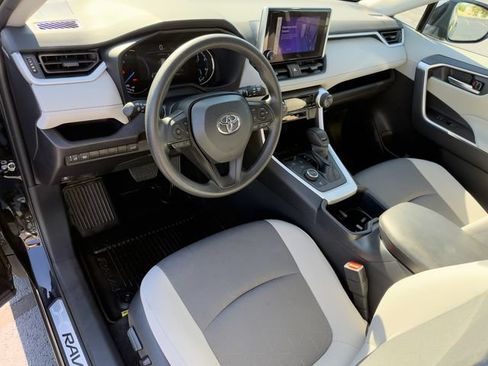 Certified 2025 Toyota RAV4 XLE w/ Convenience Package AWD/4WD image 17
