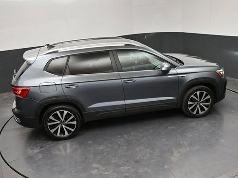 Used 2023 Volkswagen Taos SE AWD/4WD image 28