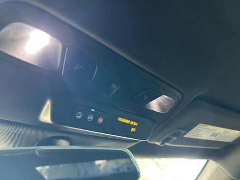 Used 2020 Chevrolet Camaro LT image 47