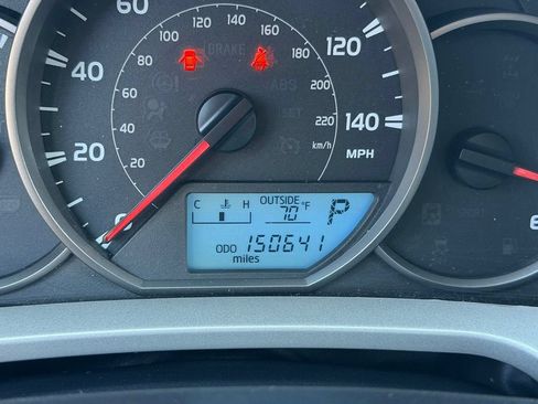 Used 2016 Toyota RAV4 LE AWD/4WD image 31