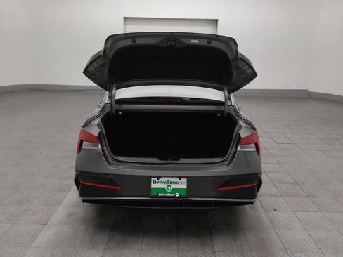 Used 2025 Hyundai Elantra SEL FWD image 29