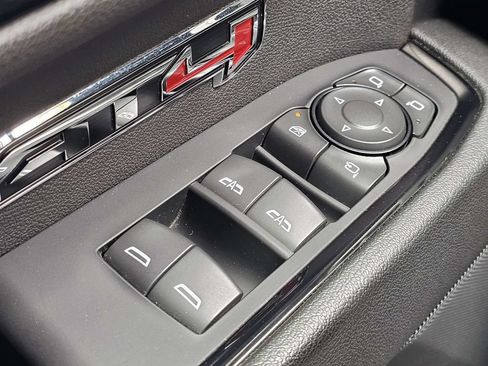Used 2023 GMC Sierra 1500 AT4 w/ AT4 Premium Package AWD/4WD image 25