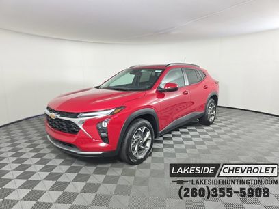 New 2026 Chevrolet Trax LT w/ Sunroof Package