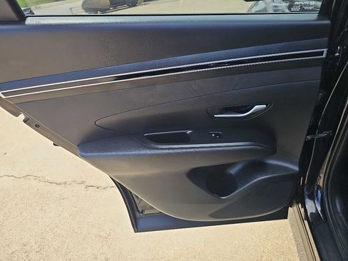 Used 2023 Hyundai Tucson SEL image 15
