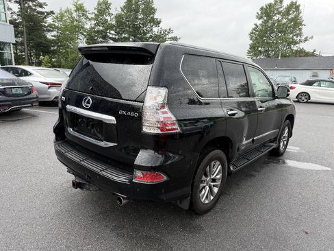 Used 2017 Lexus GX 460 Luxury w/ Preferred Accessory Package AWD/4WD image 8