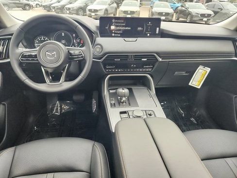 New 2026 MAZDA CX-90 3.3 Turbo w/ Preferred Package AWD/4WD image 10