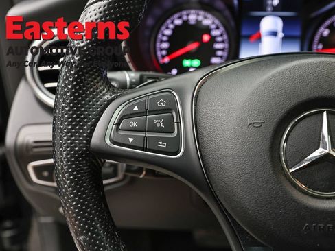 Used 2018 Mercedes-Benz GLC 300 4MATIC image 15