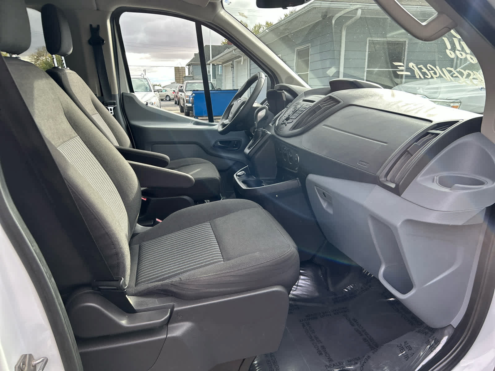 Used 2018 Ford Transit 350 XL RWD image 27