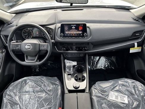 Certified 2025 Nissan Rogue S AWD/4WD image 24