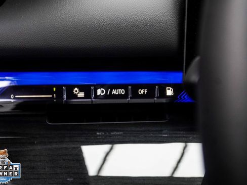 Used 2026 BMW M5 image 40