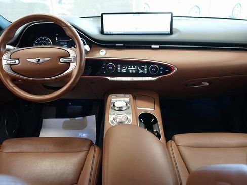 Used 2022 Genesis GV70 2.5T w/ Advanced Package image 43