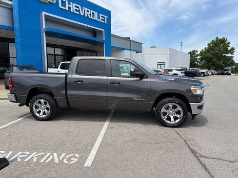 Used 2023 RAM 1500 Big Horn AWD/4WD image 2