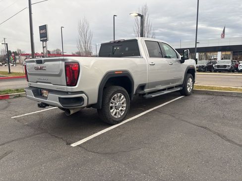 Used 2022 GMC Sierra 2500 Denali w/ Denali Ultimate Package image 5