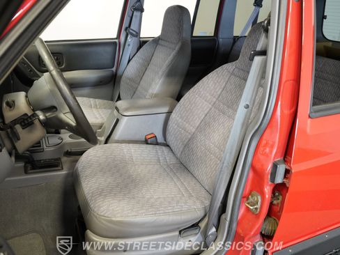 Used 1998 Jeep Cherokee Sport image 39