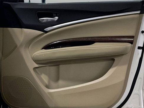 Used 2017 Acura MDX SH-AWD image 24