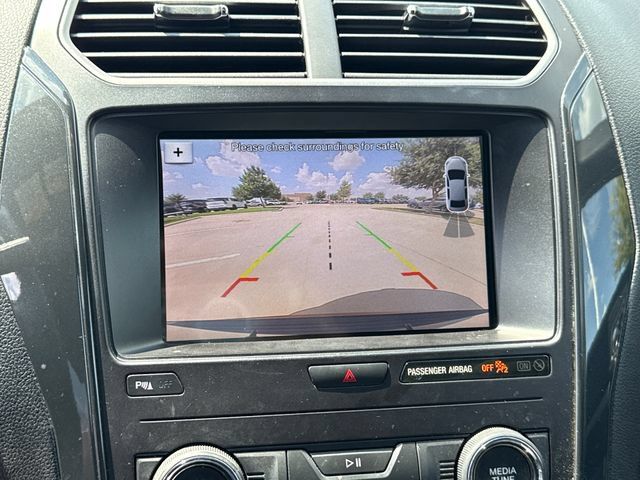 Used 2019 Ford Explorer XLT w/ Equipment Group 202A FWD image 27