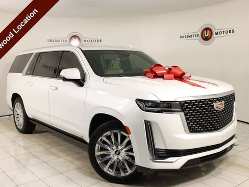 Used 2022 Cadillac Escalade ESV Premium Luxury w/ Performance Package image 1