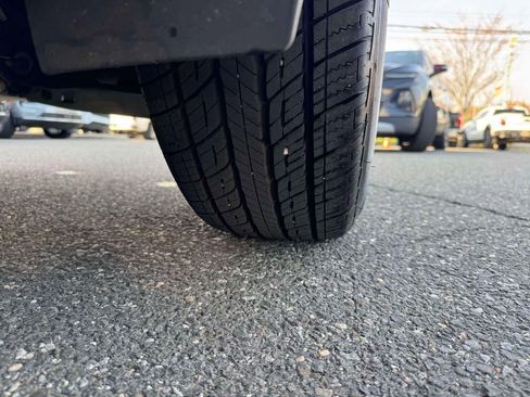 Used 2022 Chevrolet Equinox LT image 12