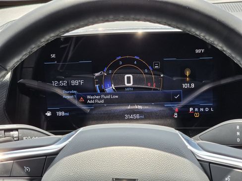 Used 2025 Chevrolet Equinox LT FWD image 15