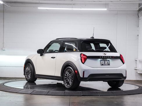 Used 2026 MINI Cooper S FWD image 4