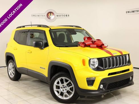 Used 2023 Jeep Renegade Latitude w/ Premium Group image 1