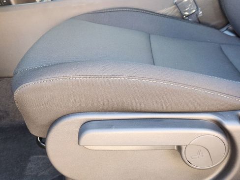 New 2026 Hyundai Kona SE image 23