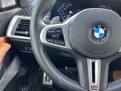 Used 2025 BMW X5 M60i AWD/4WD image 19