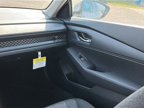 New 2025 Honda Accord LX image 24
